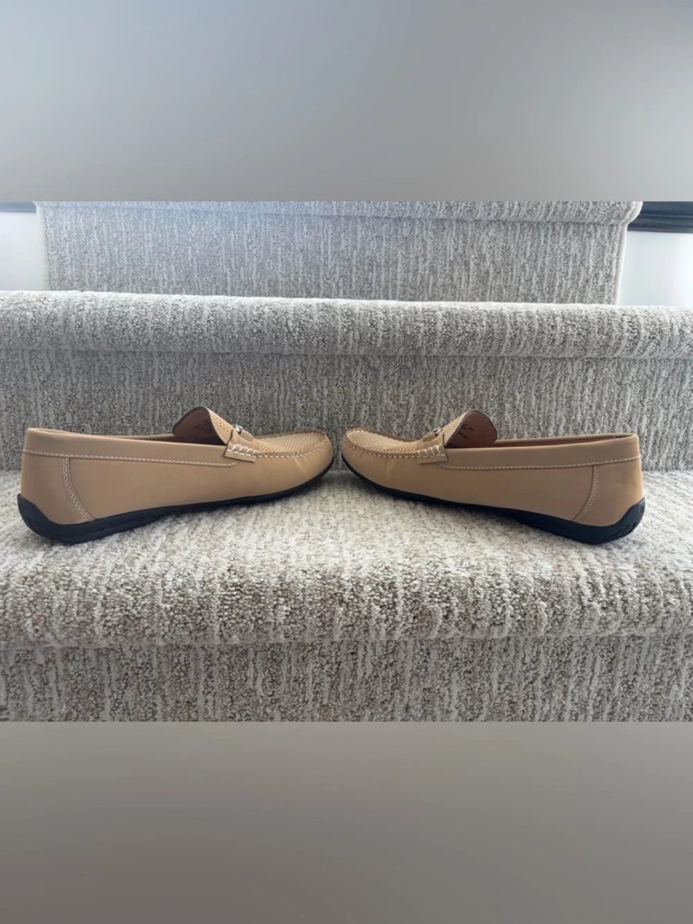 Stacy Adams MEN'S CORLEY MOC TOE BIT SLIP-ON - TAUPE. Size 10.